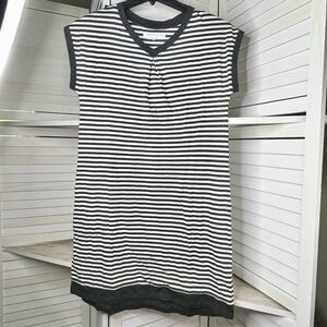 Carole Hochman Women's XS Gray‎ White Stripe Nightshirt Tunic Dress Pockets